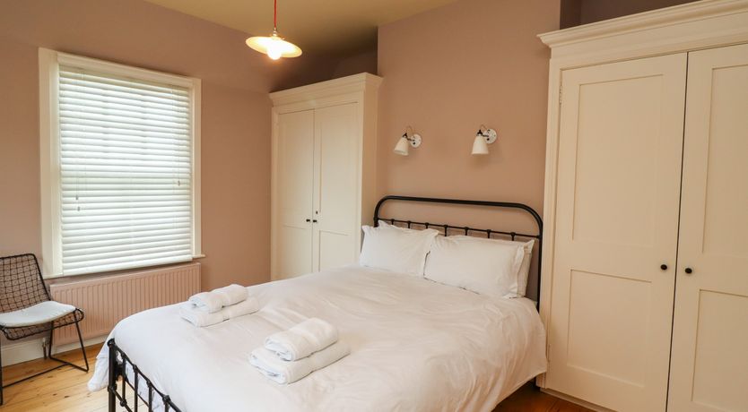 Photo of Armstrong Cottages No6