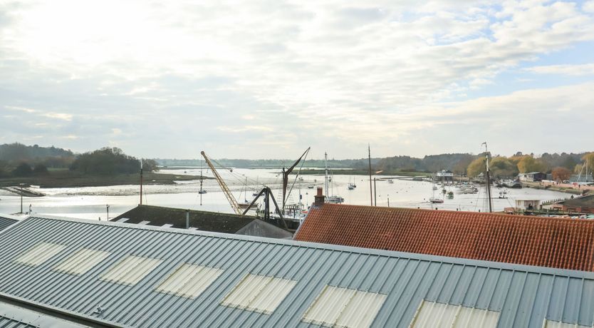 Photo of Woodbridge Penthouse