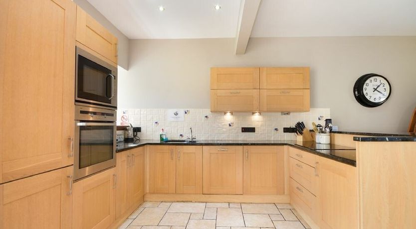 Photo of Budle Granary