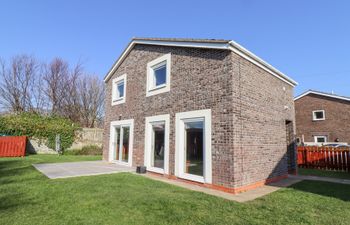 Tree Corner Holiday Cottage