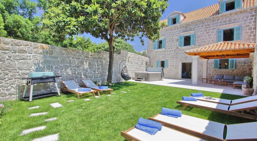 Photo of 16th Century Sojourn