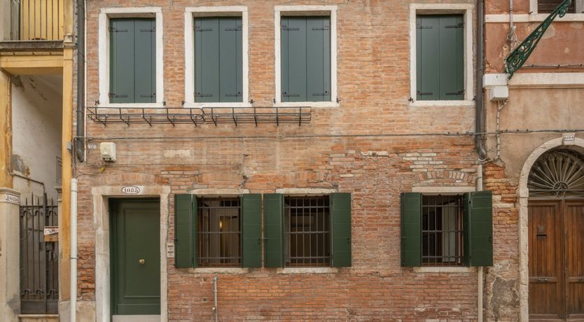 Photo of Rose of the Water