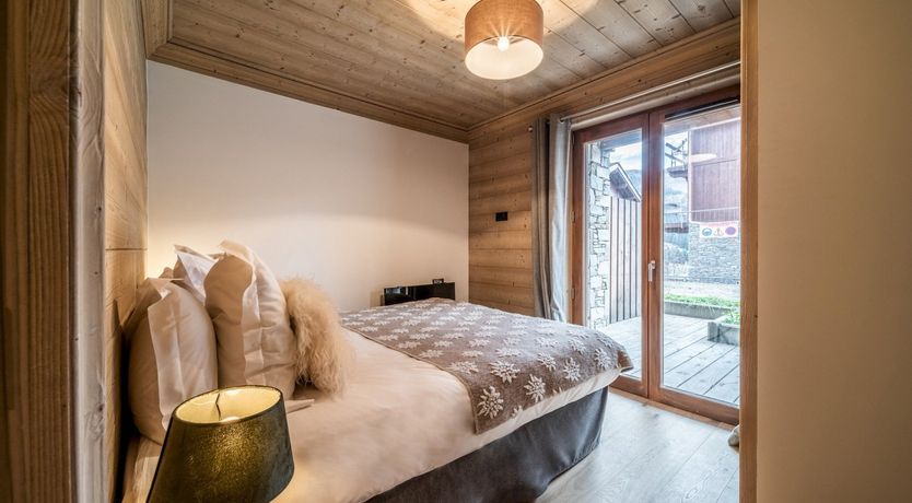 Photo of A Blanket of Snow