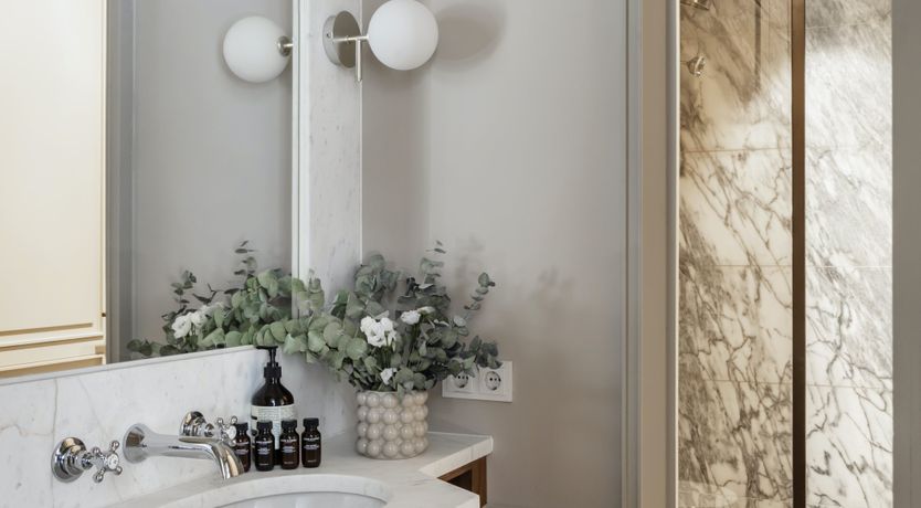 Photo of Salamanca Style