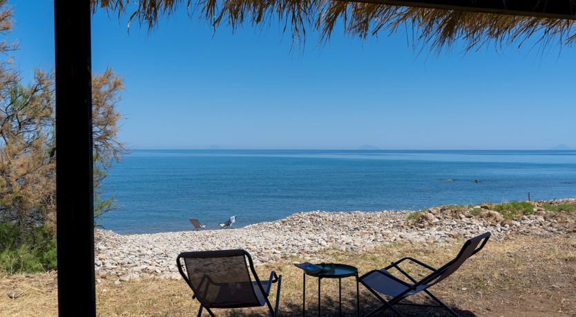 Photo of Prosecco on the Pebbles