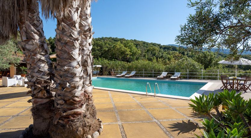 Photo of Prosecco on the Pebbles