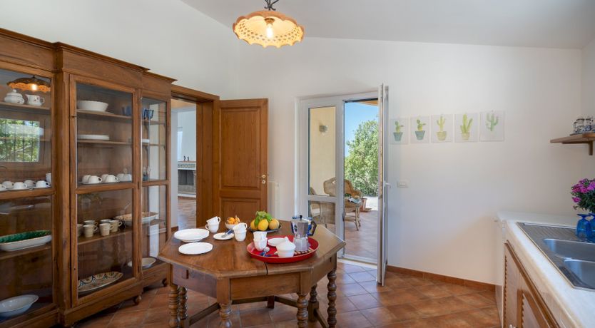 Photo of Prosecco on the Pebbles