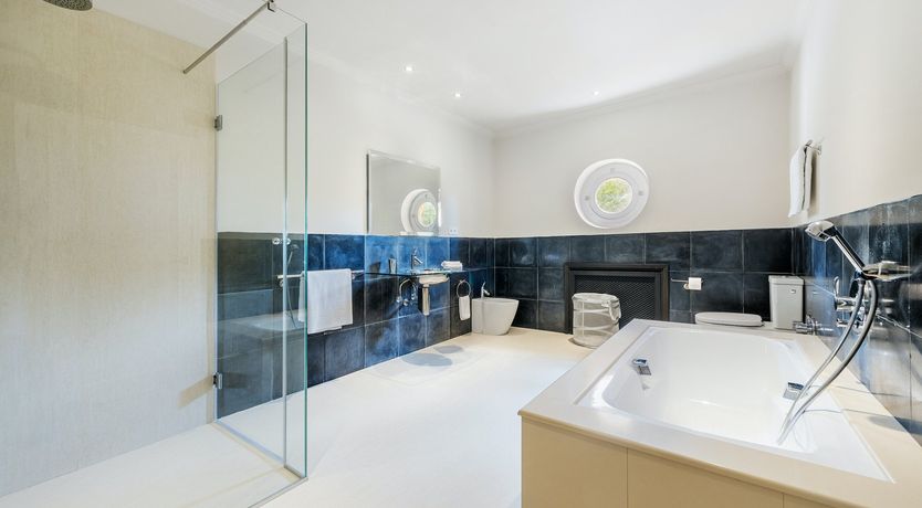 Photo of Shades of Jade