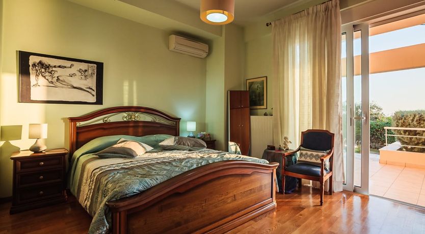 Photo of The Sun Chariot