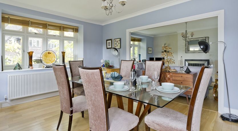 Photo of Hampstead Hedgerow