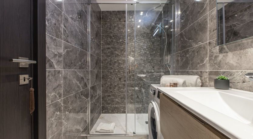 Photo of Le Vieux Monde