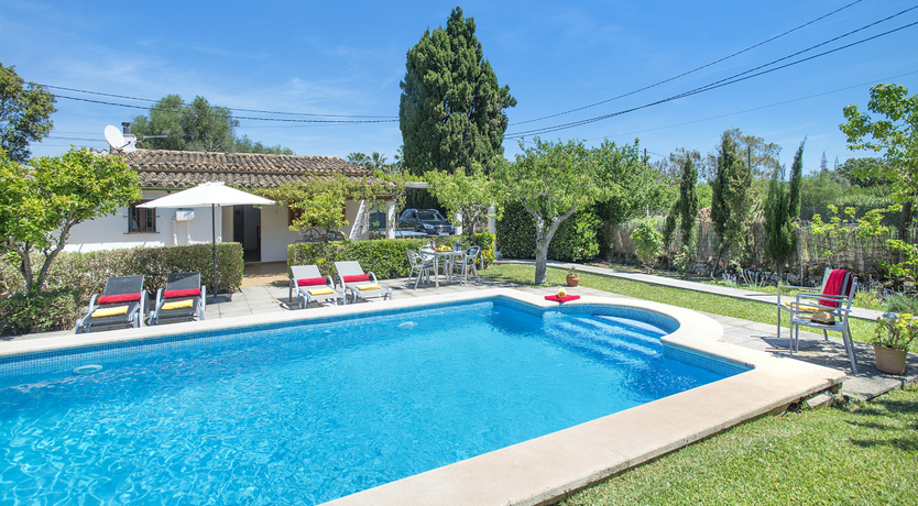 Photo of Maria on the Mountain