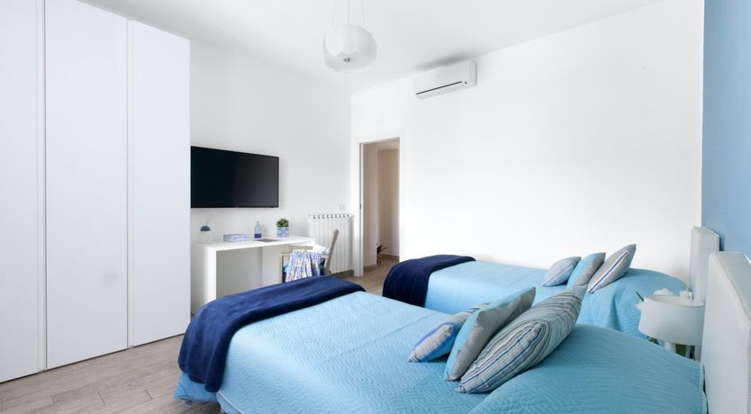 Photo of Many a New Day