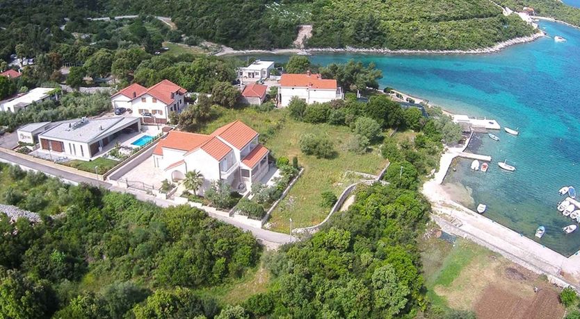 Photo of The Islanders