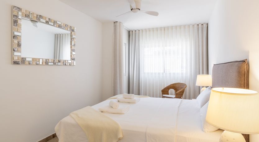 Photo of The Pearlescent King