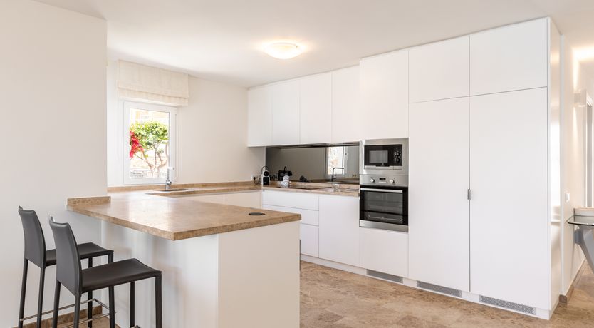 Photo of The Pearlescent King