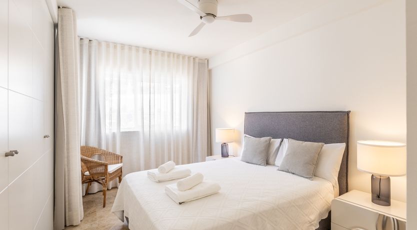 Photo of The Pearlescent King