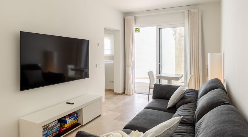 Photo of The Pearlescent King