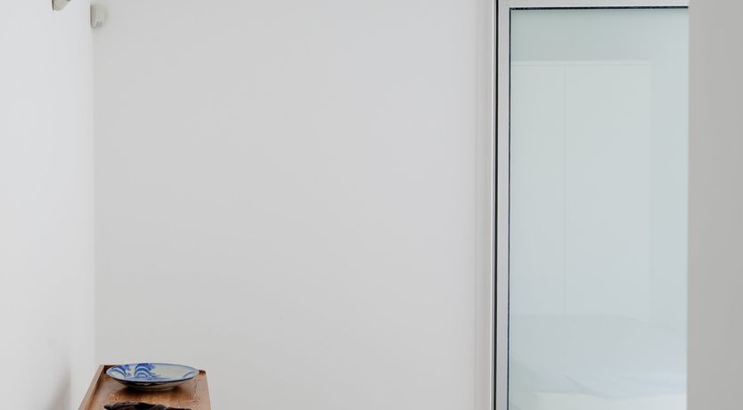 Photo of Minimalist Muse