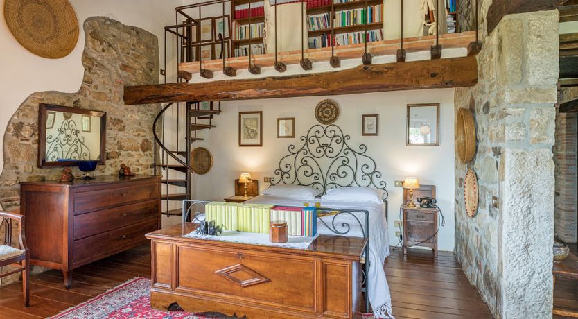 Photo of Whispering Walls