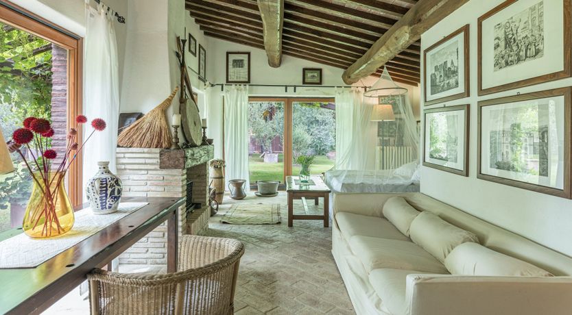 Photo of Whispering Walls