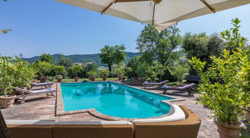 Photo of Whispering Walls