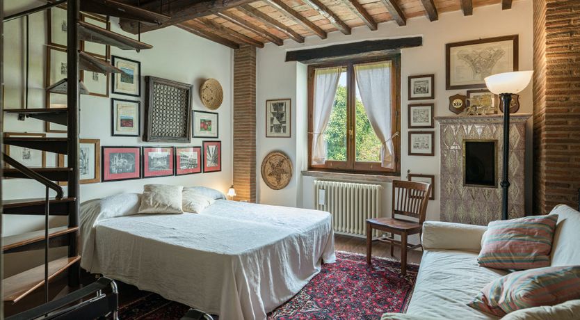 Photo of Whispering Walls