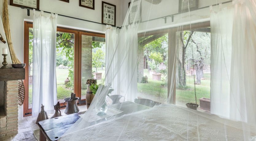 Photo of Whispering Walls