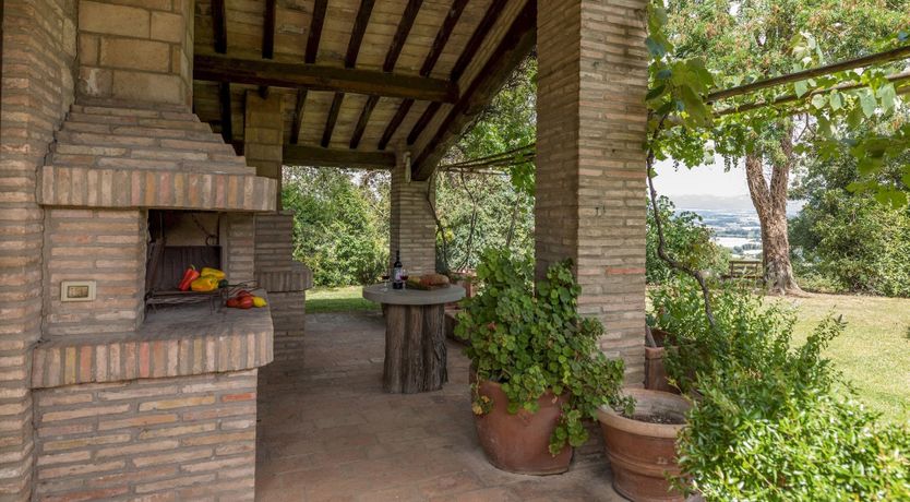 Photo of Whispering Walls