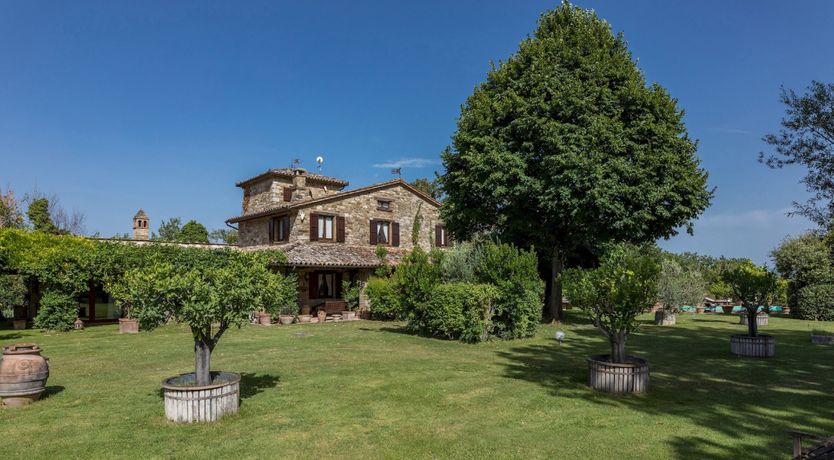 Photo of Whispering Walls