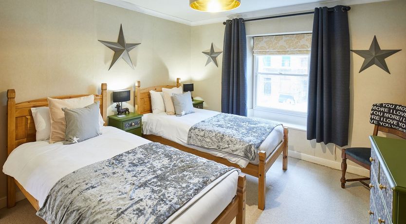 Photo of Galaxy Gateway