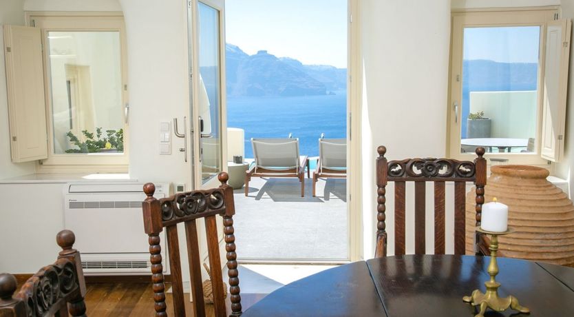 Photo of Don't It Make My Brown Eyes Blue