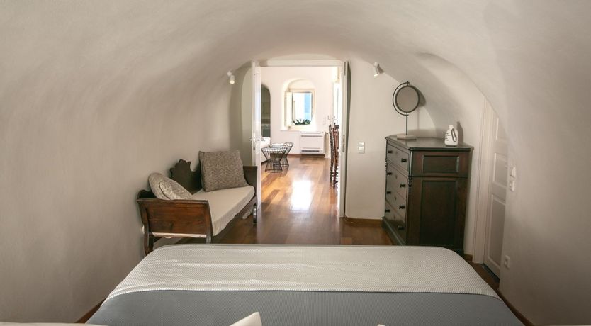 Photo of Don't It Make My Brown Eyes Blue