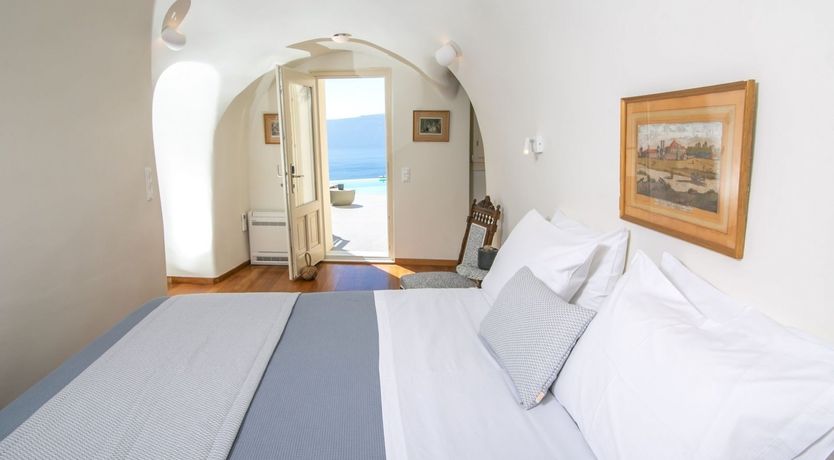 Photo of Don't It Make My Brown Eyes Blue