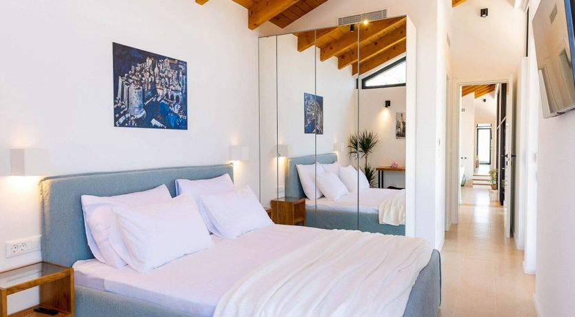 Photo of Infinite Beauty