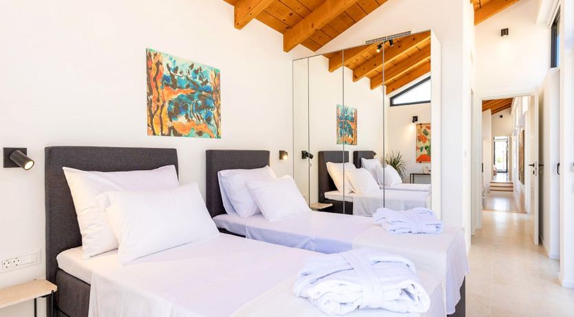 Photo of Infinite Beauty