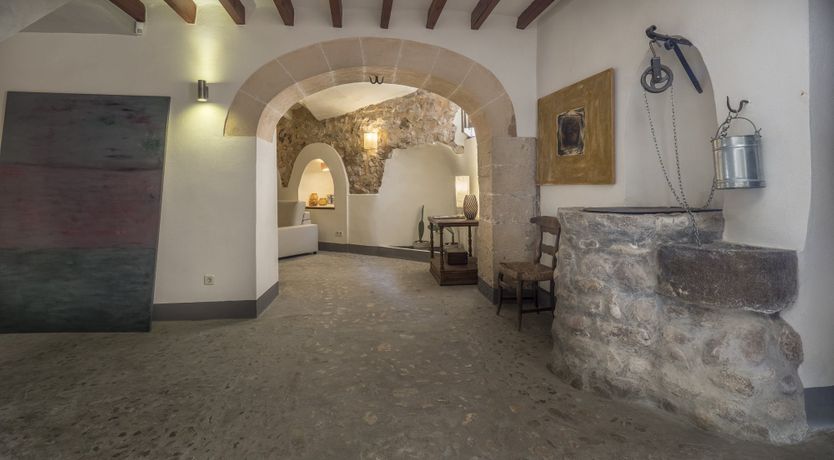 Photo of Earth & Stone