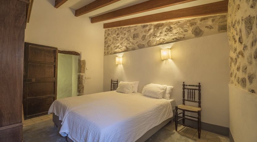 Photo of Earth & Stone