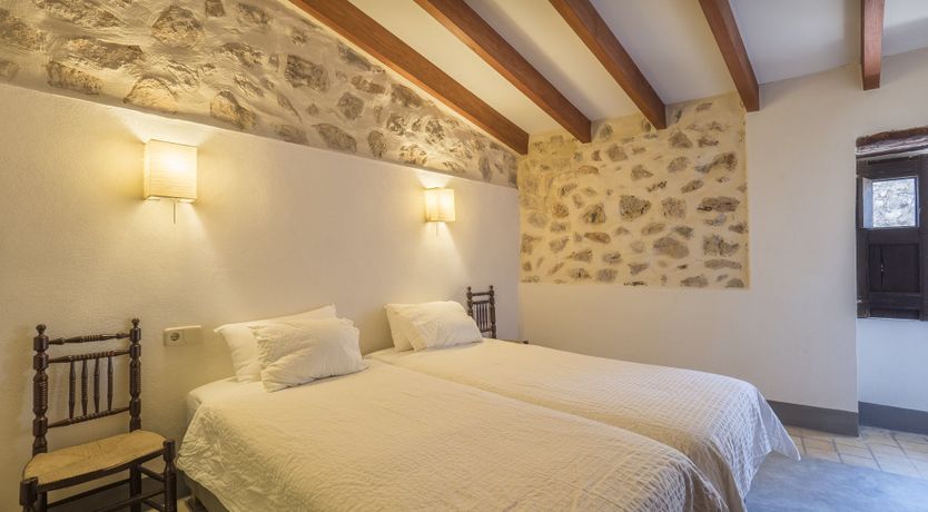 Photo of Earth & Stone