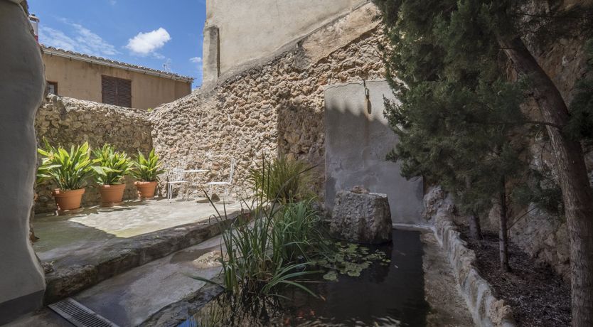 Photo of Earth & Stone