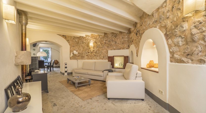 Photo of Earth & Stone