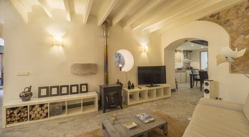 Photo of Earth & Stone