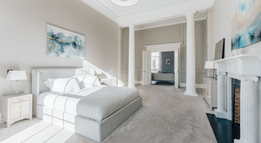 Photo of Luxury on Melville Street