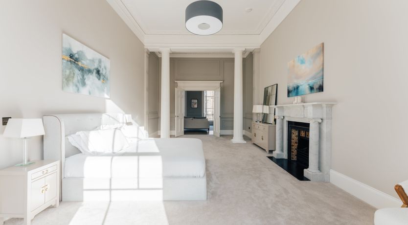 Photo of Luxury on Melville Street