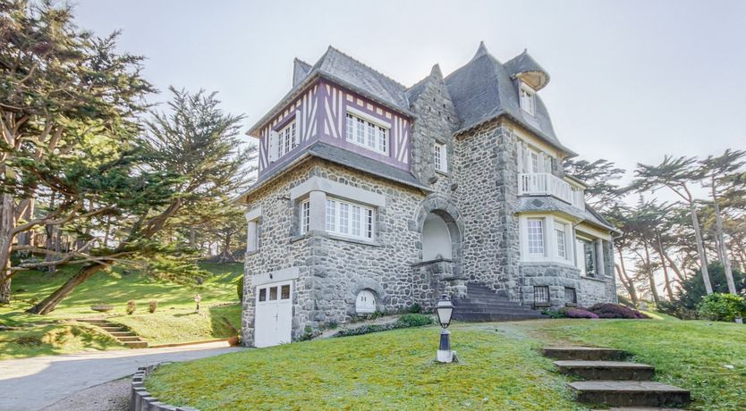 Photo of King of the Coast