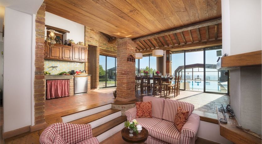 Photo of Wrapped in Jasmine & Aloe