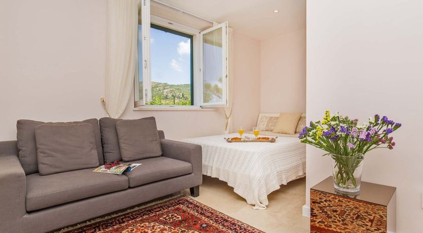 Photo of Land of a Thousand Islands