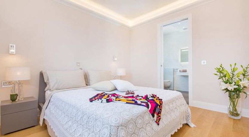 Photo of Land of a Thousand Islands