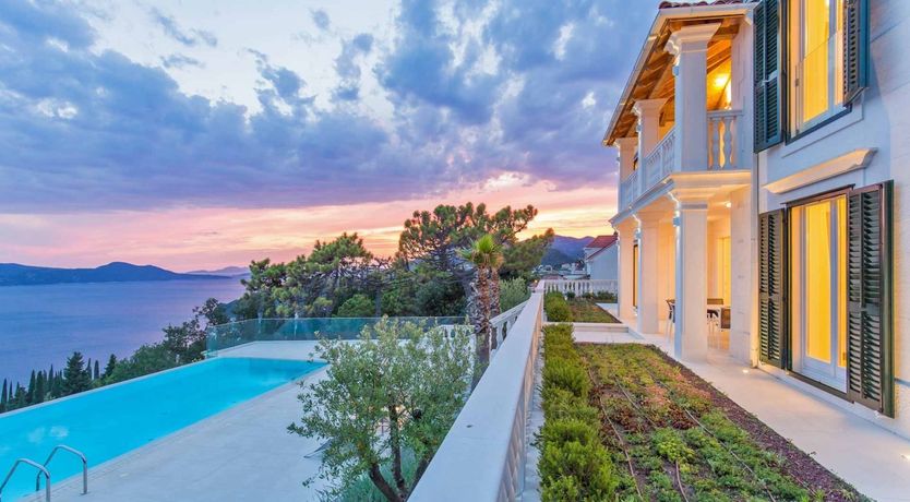 Photo of Land of a Thousand Islands