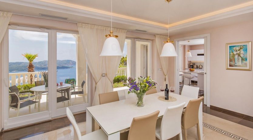 Photo of Land of a Thousand Islands